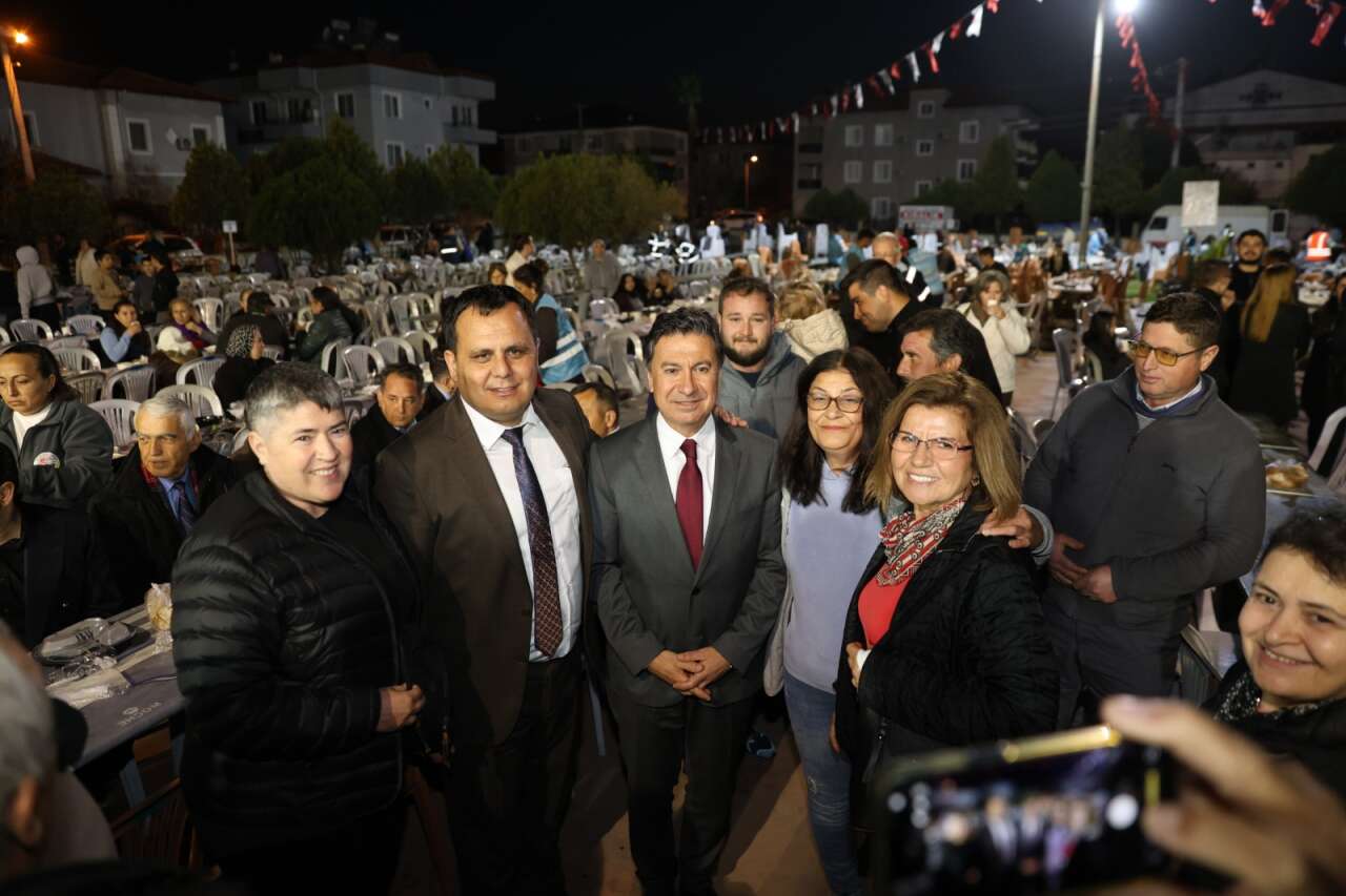 Dalaman’da Kadir Gecesi’nde Birlik Sofrası Kuruldu 5